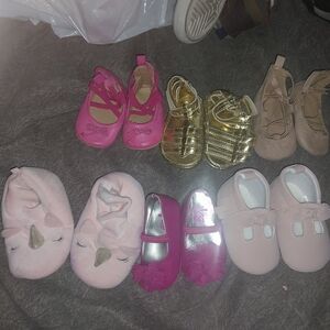 Place Pink and Gold Baby Shoes Collection